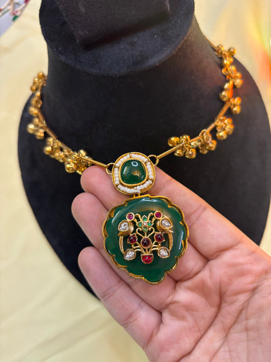 Emerald Bloom Kundan Set
