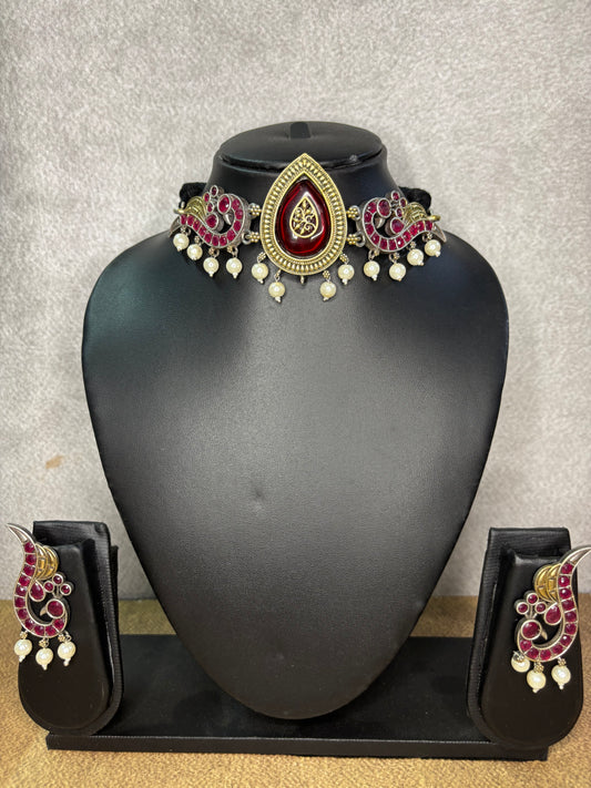 Antique Maroon Monalisa Stone Necklace with Pearl Piroi & Paisley Charms