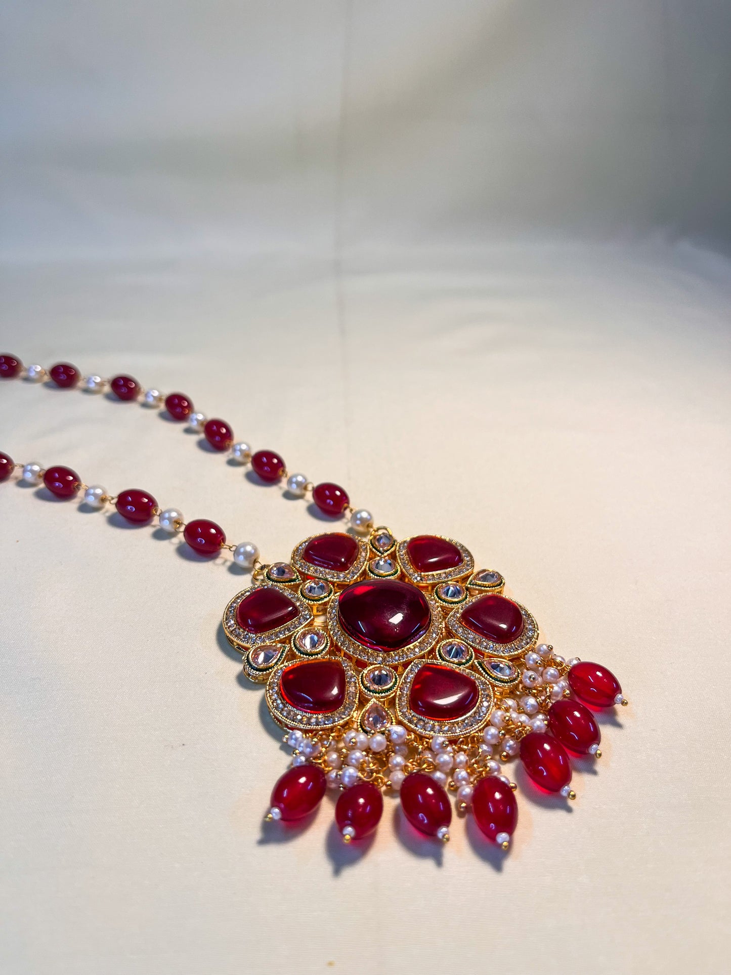 Ruby Red Monalisa Stones necklace set with maangtika