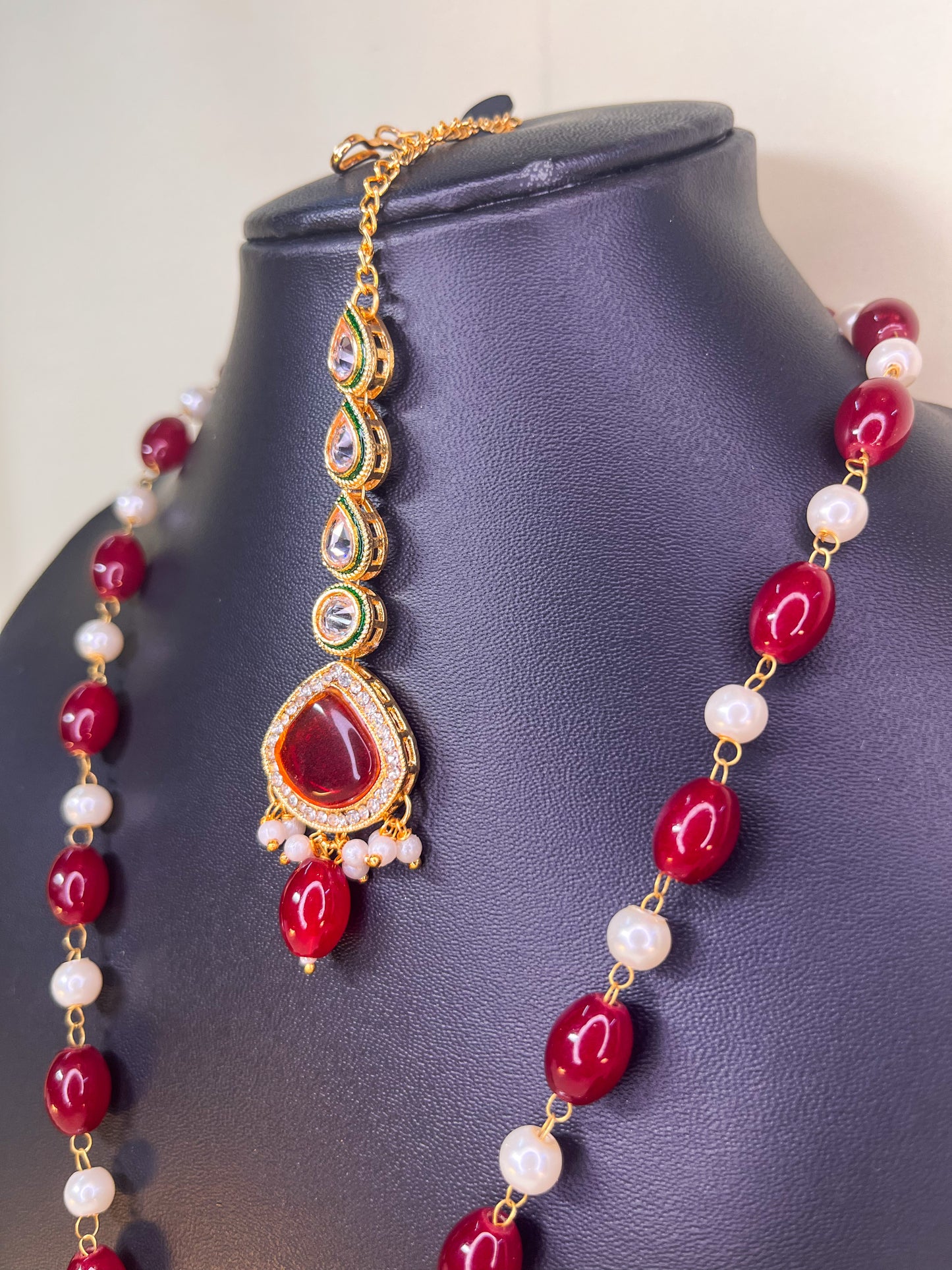 Ruby Red Monalisa Stones necklace set with maangtika