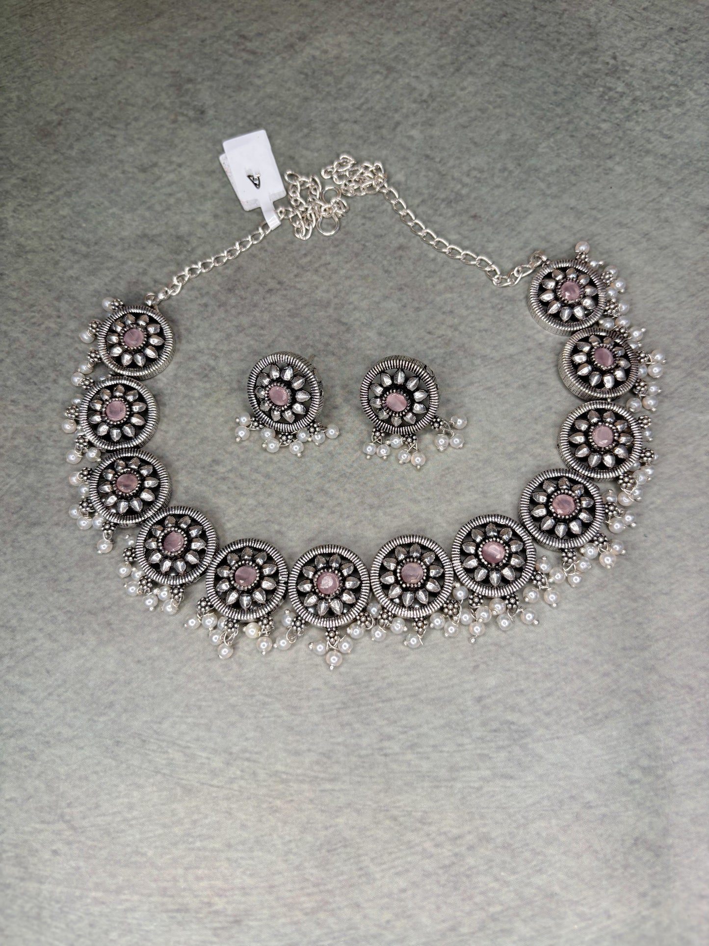 Floral Glow Silver Replica Brass Necklace with Earrings