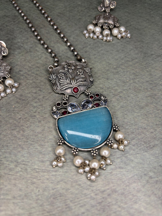 Silver Replica Necklace Set with Earrings – Blue Stone & Pearl Detailing