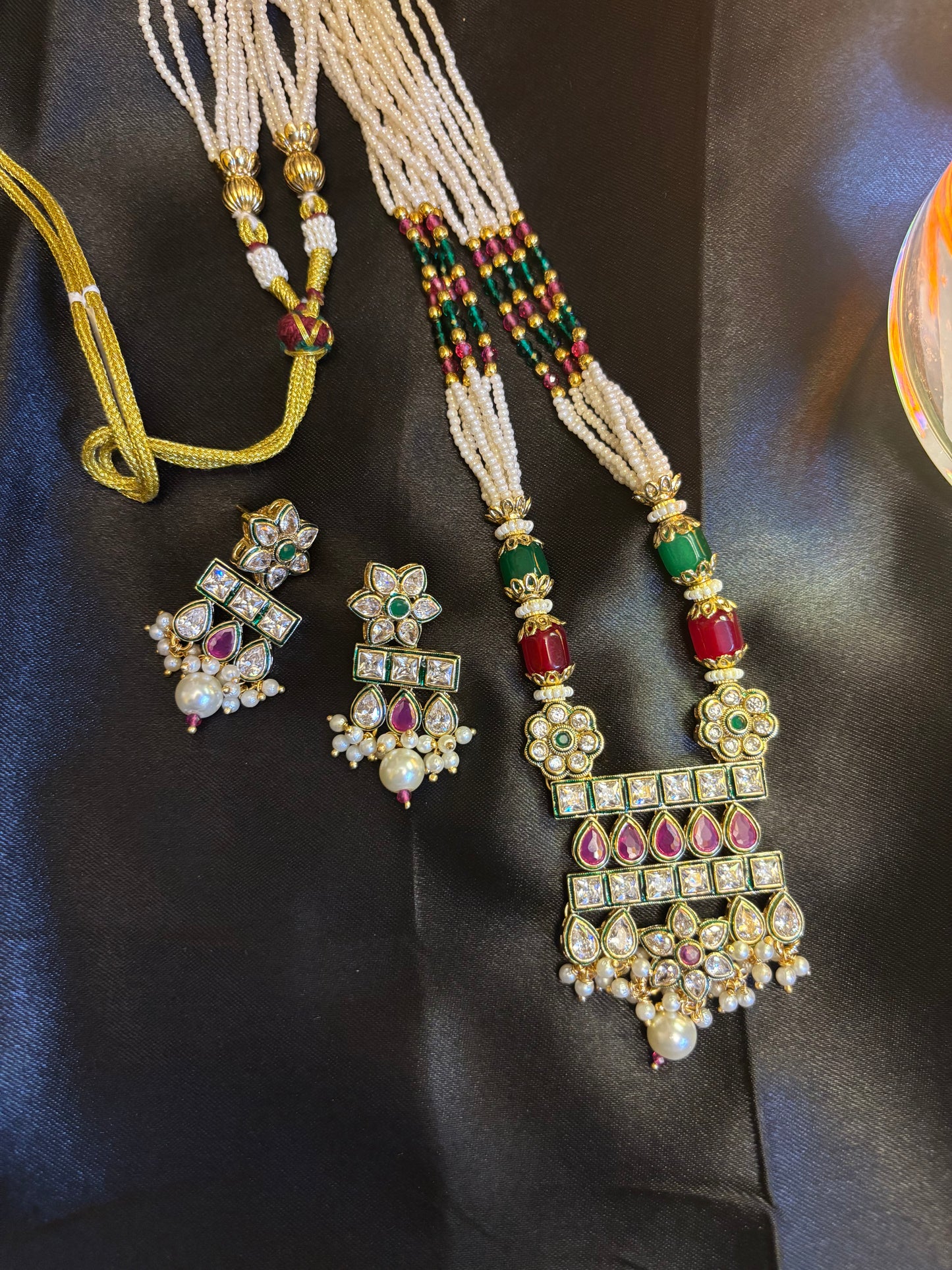 Classic Polki Pearl beaded Necklace Set