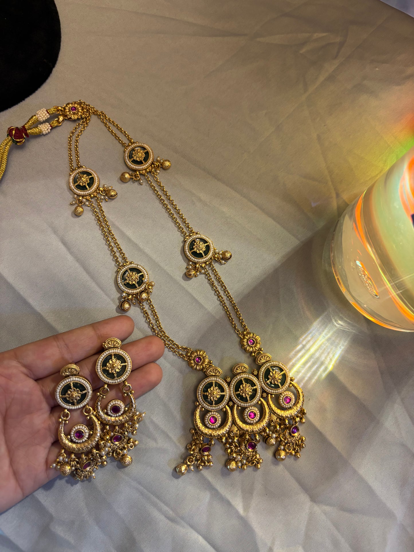 Antique Emerald Meenakari Kundan Set