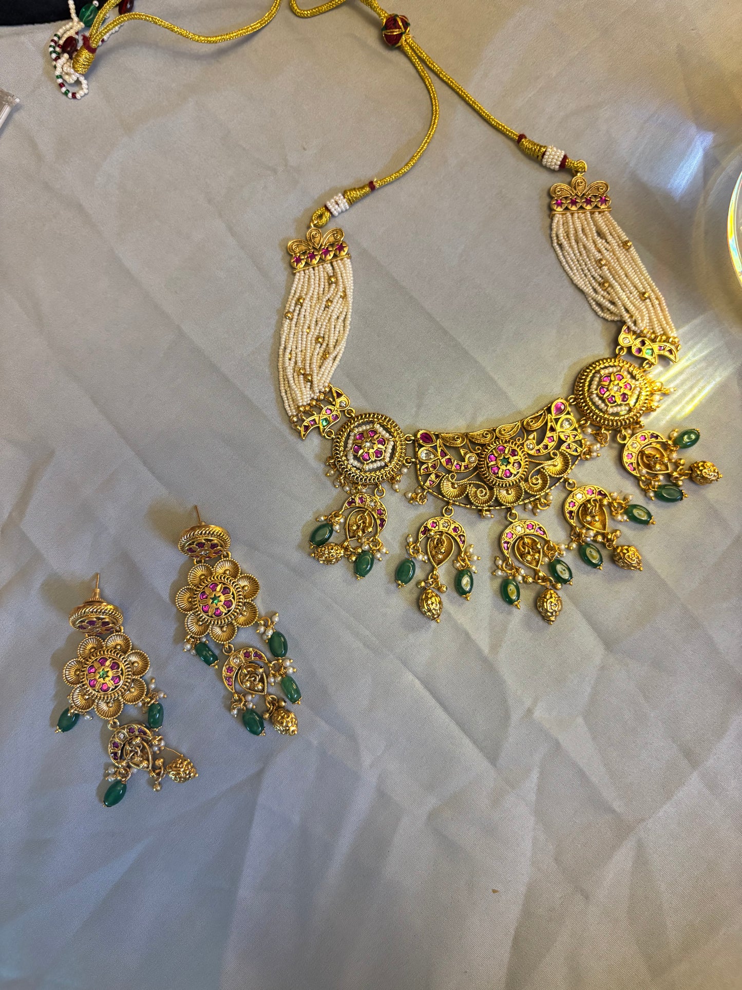 Royal Heritage Kundan Necklace Set